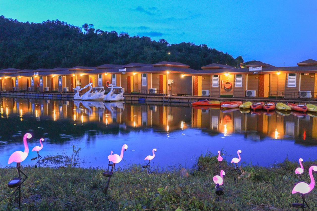 Raya Buri Resort Kanchanaburi Si Sawat Exterior photo